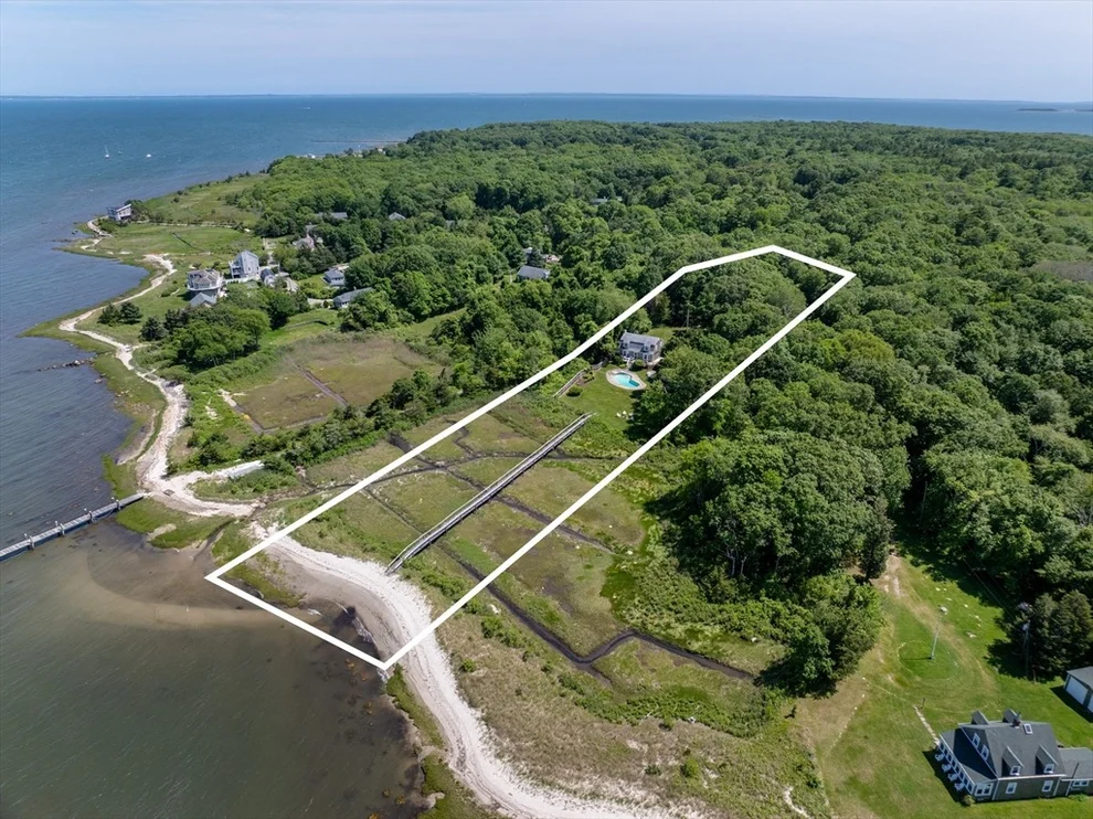 Unit for sale at 13 Harbor Acres Ln, Mattapoisett, MA 02739