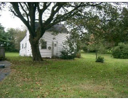 Unit for sale at 131 Milford, Swansea, MA 02777