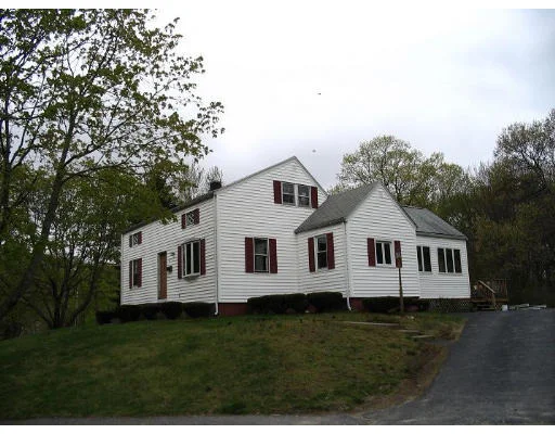 Unit for sale at 68 Kingsgrant, Marlborough, MA 01752
