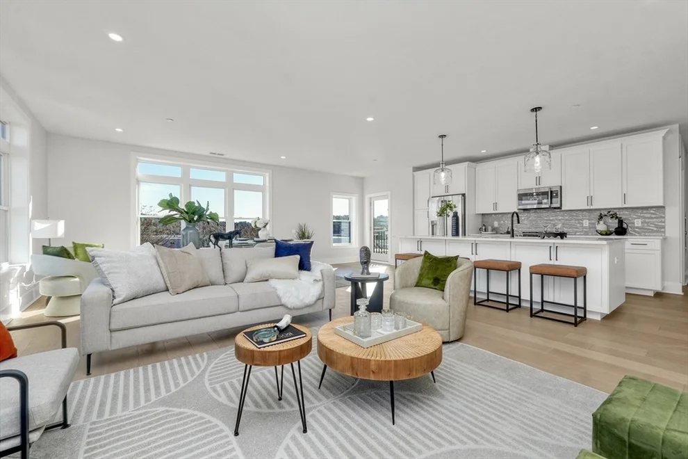 Unit for sale at 62 Foundry St, Wakefield, MA 01880