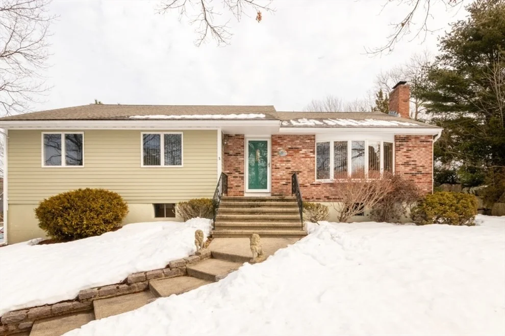 Unit for sale at 135 Woodland S, Lynn, MA 01904