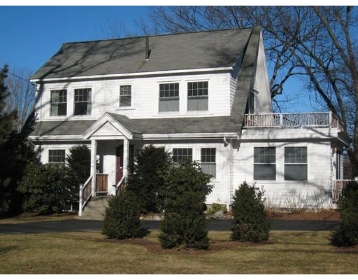 Unit for sale at 354 Waltham Street, Lexington, MA 02420