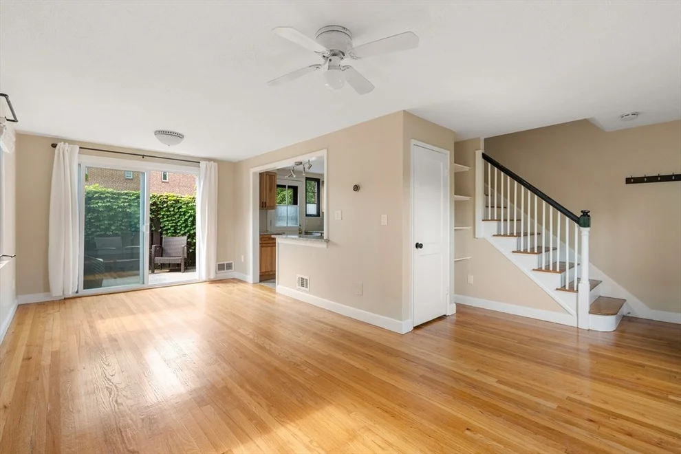 Unit for sale at 956 Belmont, Watertown, DC 20472