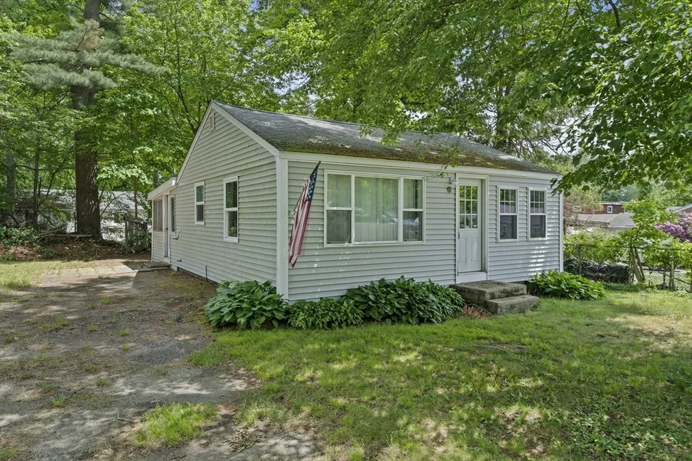 Unit for sale at 9 Second, Lakeville, MA 02347