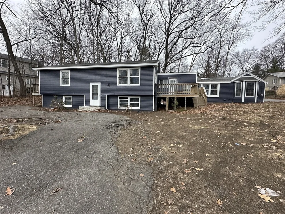 Unit for sale at 192 Lakeshore Drive, Marlborough, MA 01752
