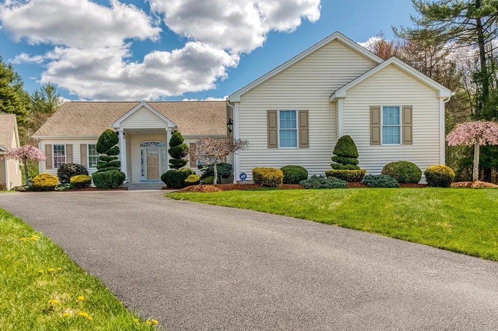 Unit for sale at 7 Judith Ann Circle, Rehoboth, MA 02769