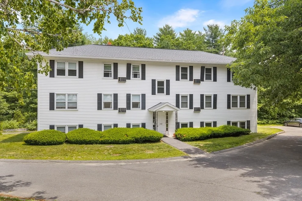 Unit for sale at 1348 Main St, Holden, MA 01520