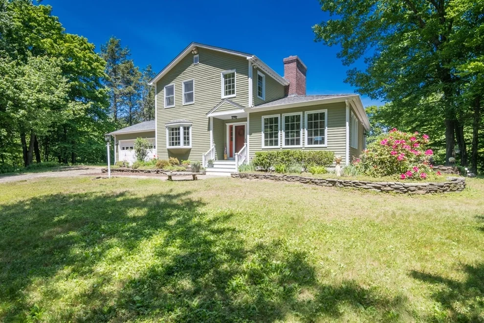 Unit for sale at 26 Briar Hill Rd, Williamsburg, MA 01096