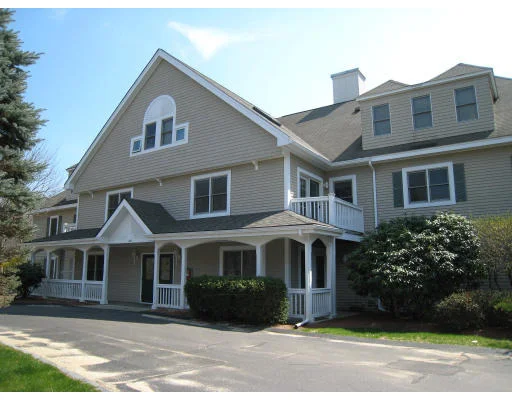 Unit for sale at 140 Lincoln Road, Lincoln, MA 01773