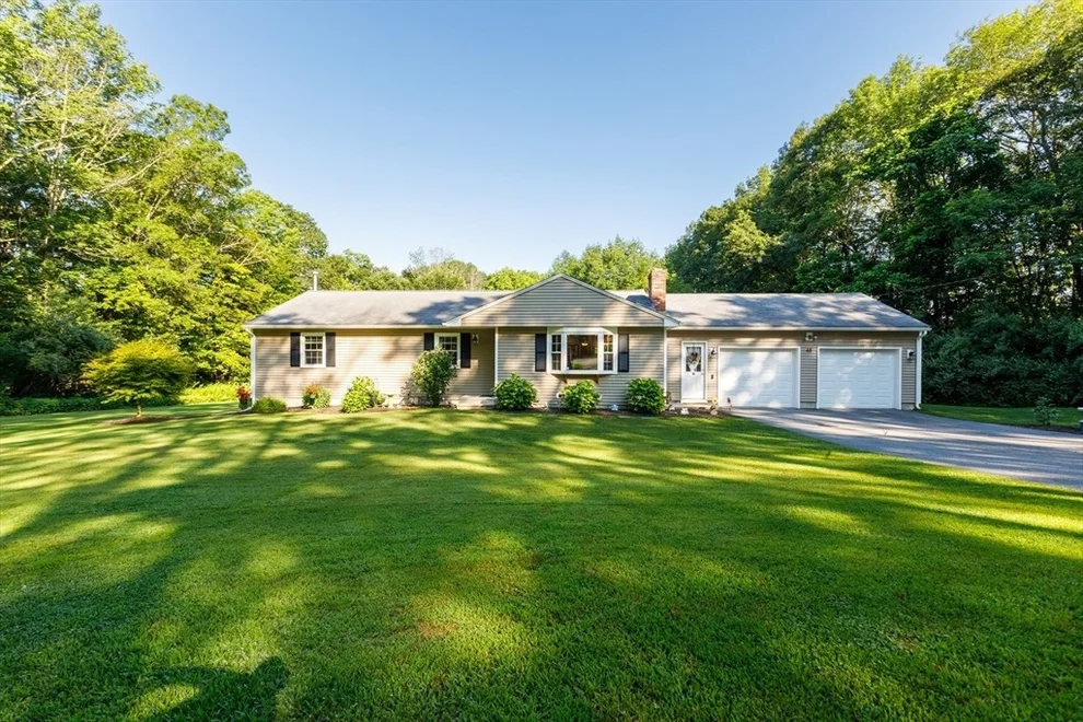 Unit for sale at 48 Fort Hill Rd, Oxford, MA 01540