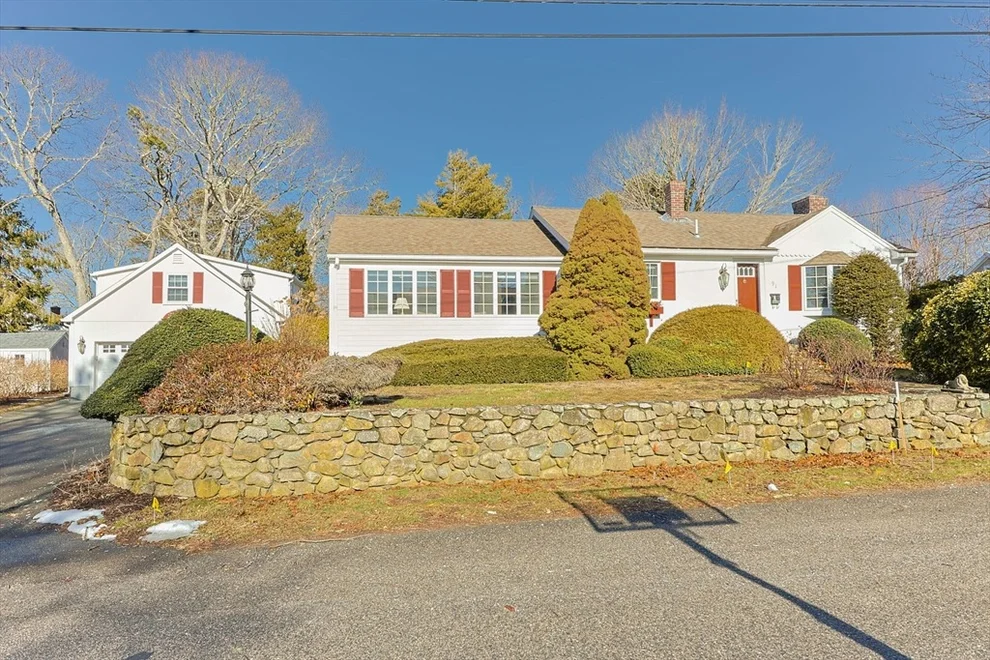 Unit for sale at 91 Wickertree Rd, Falmouth, MA 02556
