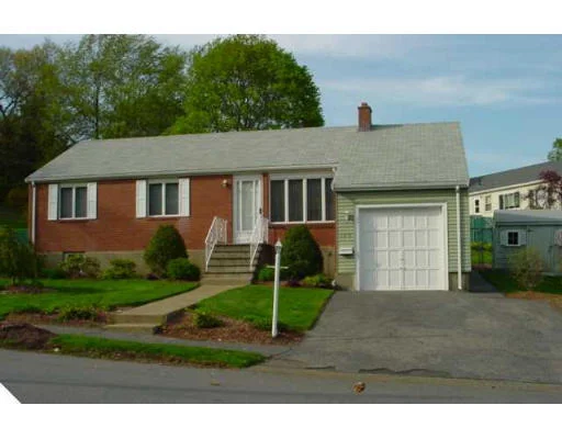Unit for sale at 109 Doty St, Waltham, MA 02452