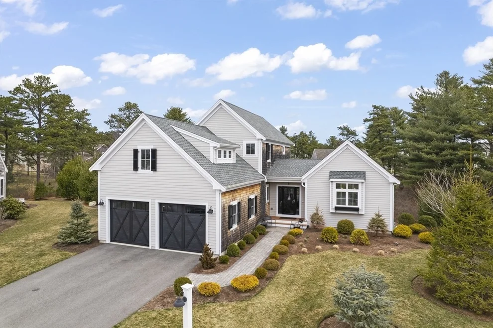 Unit for sale at 8 Azalea Ln, Plymouth, MA 02360