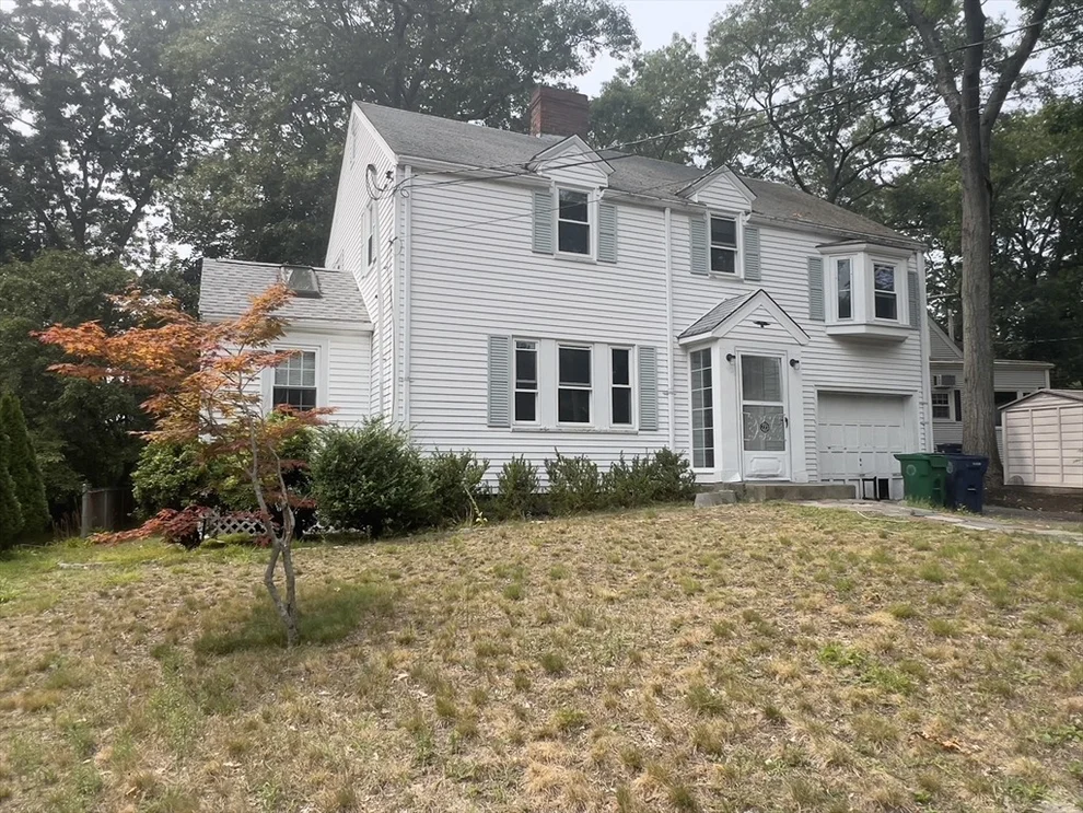 Unit for sale at 223 Woodcliff Rd, Newton, MA 02461