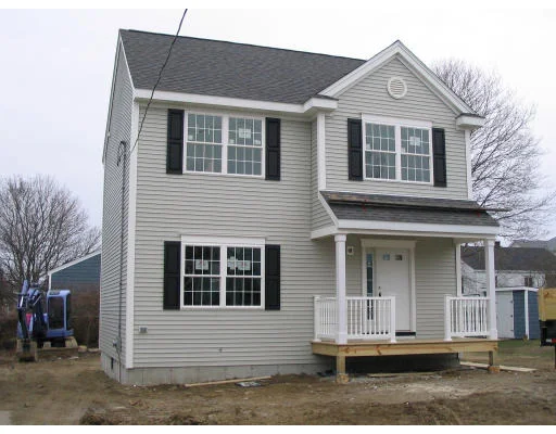 Unit for sale at 525 Anthony St., Fall River, MA 02724