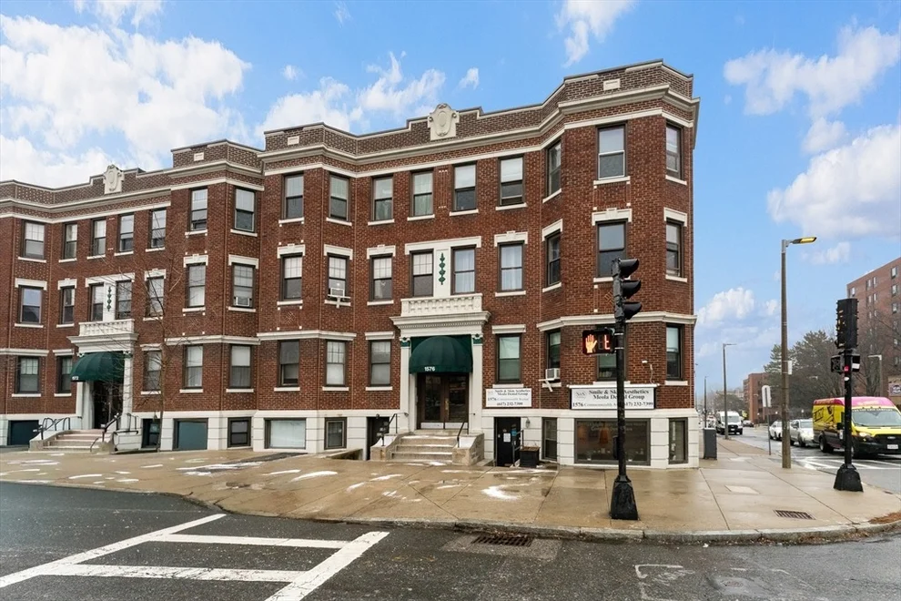 Unit for sale at 1576 Commonwealth Ave, Boston, MA 02135