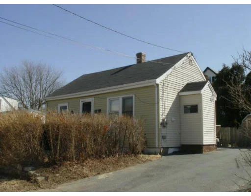 Unit for sale at 9 Magnolia, Fairhaven, MA 02719