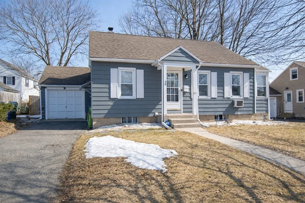 Unit for sale at 75 Gillette Cir, Springfield, MA 01118