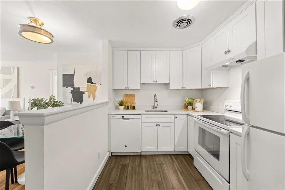 Unit for sale at 51 Warren St, Waltham, MA 02453