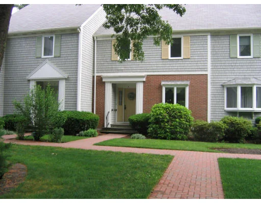 Unit for sale at 225 Lincoln Street, Duxbury, MA 02332