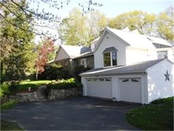 Unit for sale at 14 Beechwood Circle, Northborough, MA 01532