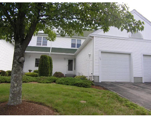 Unit for sale at 39 Robin Ln, Rockland, MA 02370