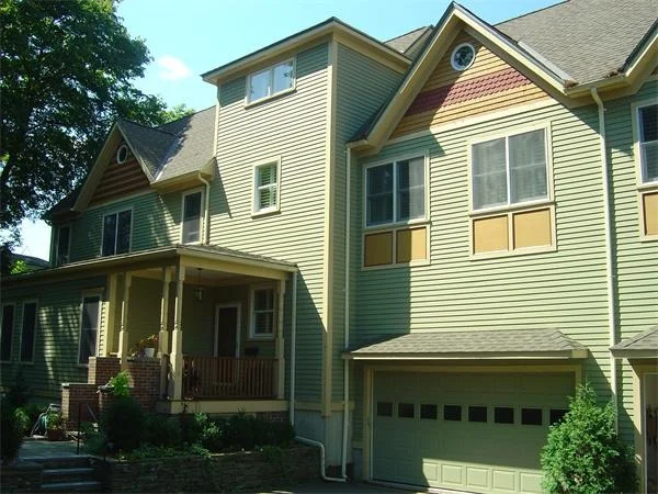 Unit for sale at 178 Washington St, Newton, MA 02458