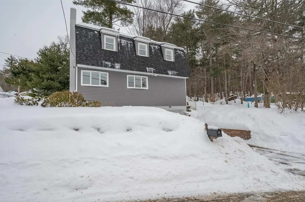 Unit for sale at 7 Little Island Park, Pelham, NH 03076