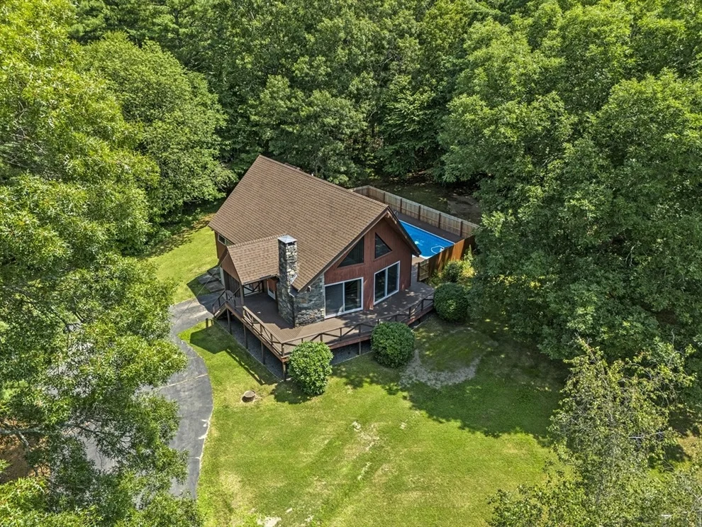 Unit for sale at 3 Babbitt Way, Berkley, MA 02779
