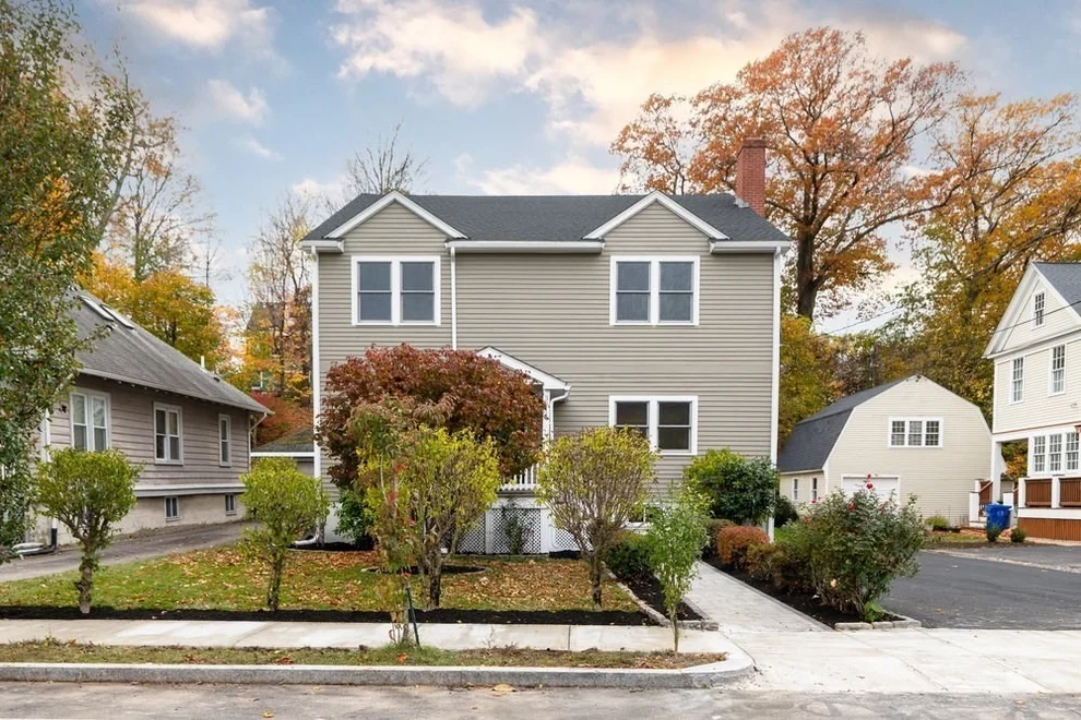 Unit for sale at 321 Albemarle Rd, Newton, MA 02460