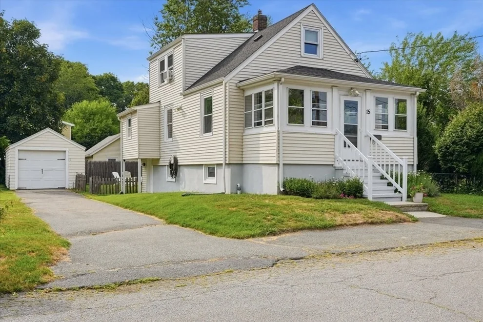 Unit for sale at 15 Gilmore St, Weymouth, MA 02191