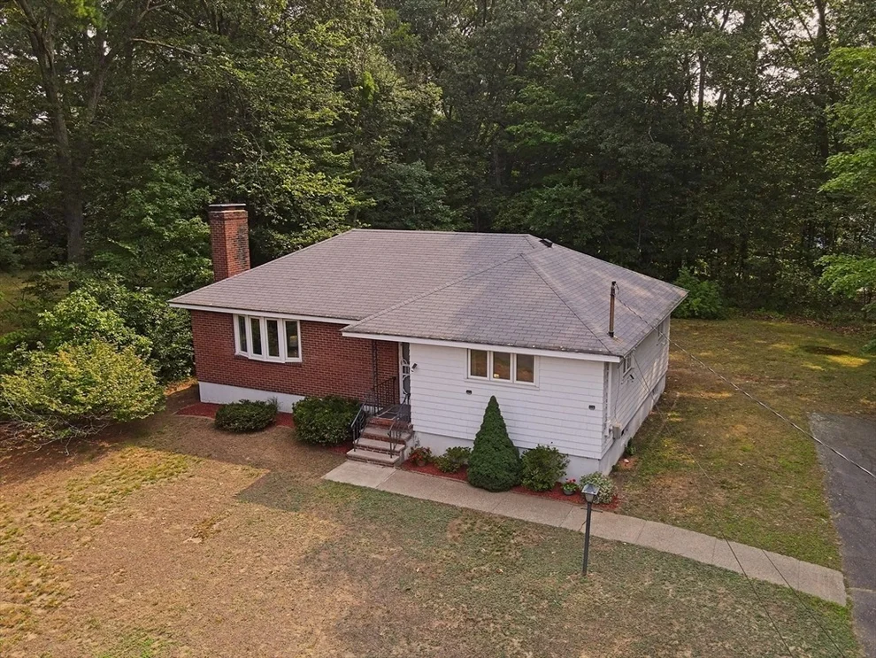Unit for sale at 4 French St, Billerica, MA 01821