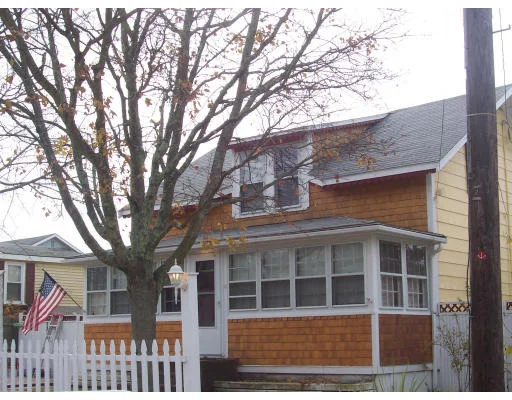 Unit for sale at 4 17th Street, Wareham, MA 02558
