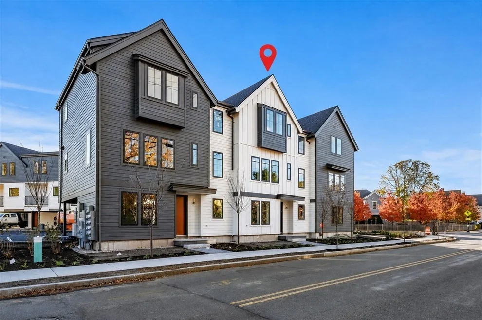 Unit for sale at 4 Elm Street, Newton, MA 02465