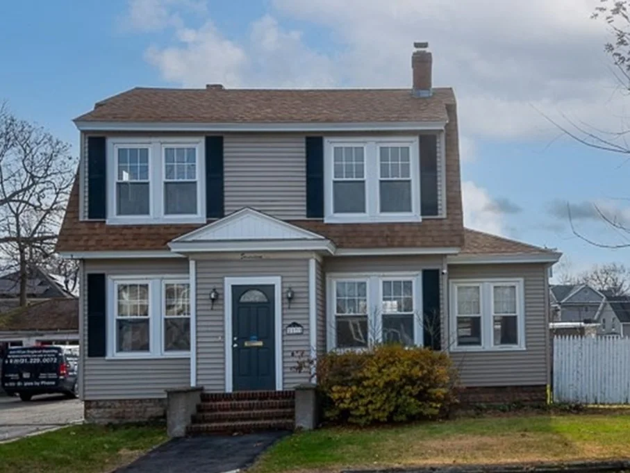 Unit for sale at 17 Henry St, Fitchburg, MA 01420