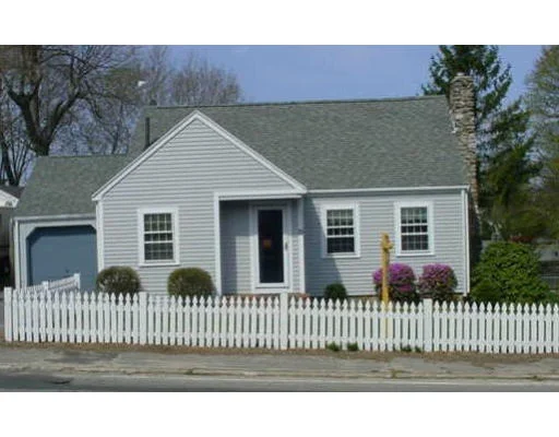 Unit for sale at 15 Pearl St, Weymouth, MA 02191
