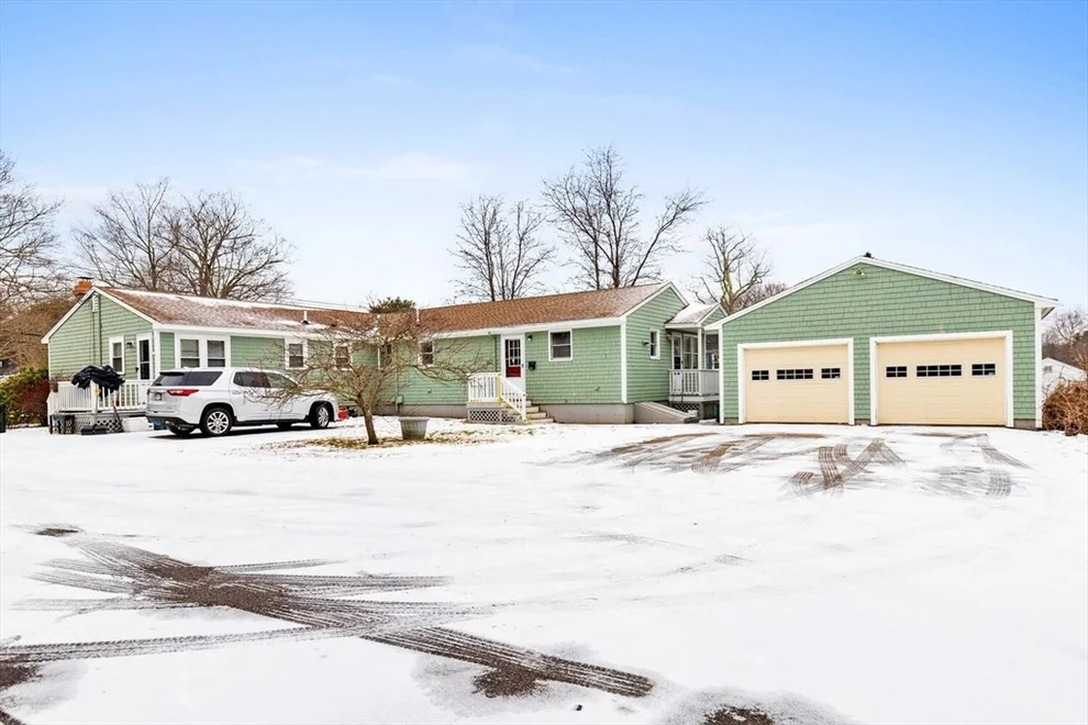 Unit for sale at 299 Asbury St, Hamilton, MA 01982