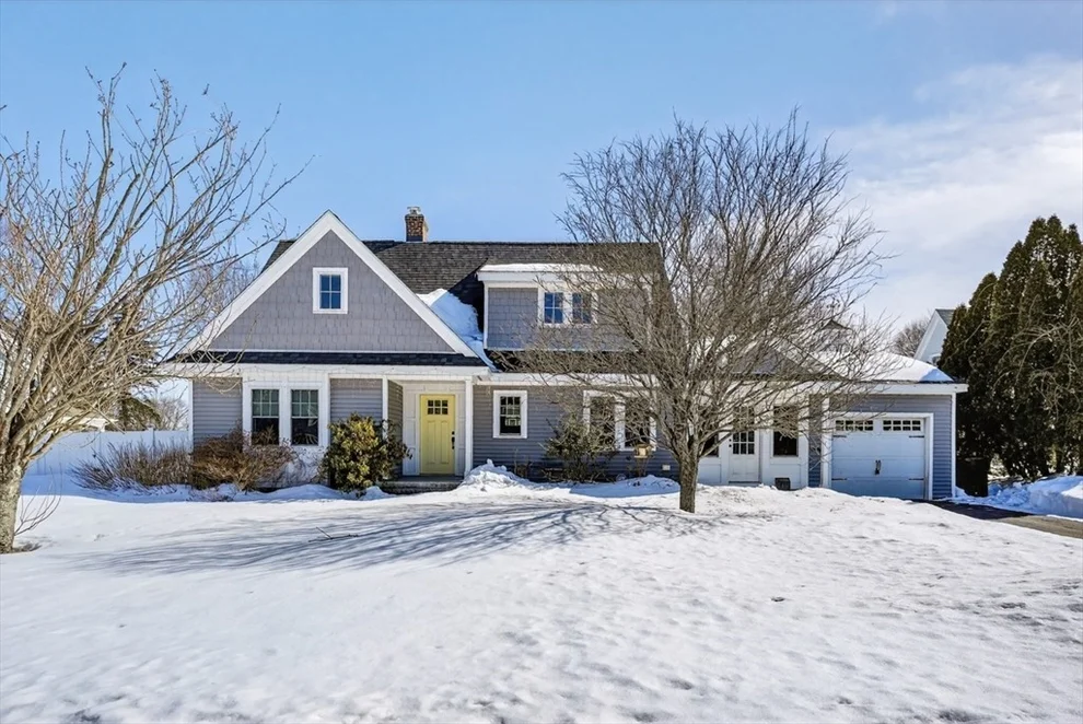 Unit for sale at 202 Prospect Street, Shrewsbury, MA 01545
