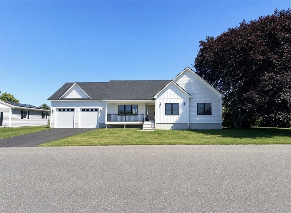 Unit for sale at 115 Ricketson St, New Bedford, MA 02744
