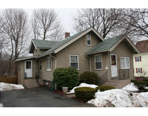 Unit for sale at 10 Mildred Ave, Worcester, MA 01603