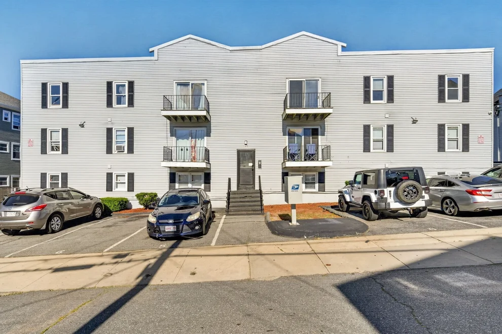 526 3rd Street