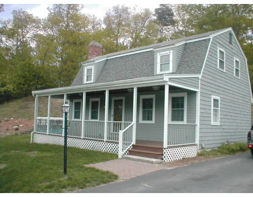 Unit for sale at 104 Ash Street, Townsend, MA 01469