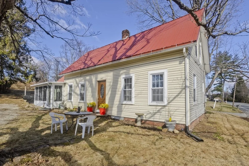 Unit for sale at 1427 S East St, Amherst, MA 01002