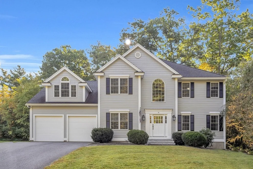 Unit for sale at 16 Pierce St, Pepperell, MA 01463