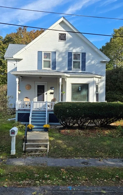 Unit for sale at 29 Winter St, Winchendon, MA 01475