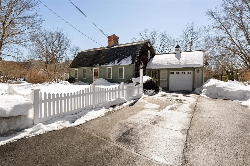 Unit for sale at 49 Raymond St, Weymouth, MA 02189