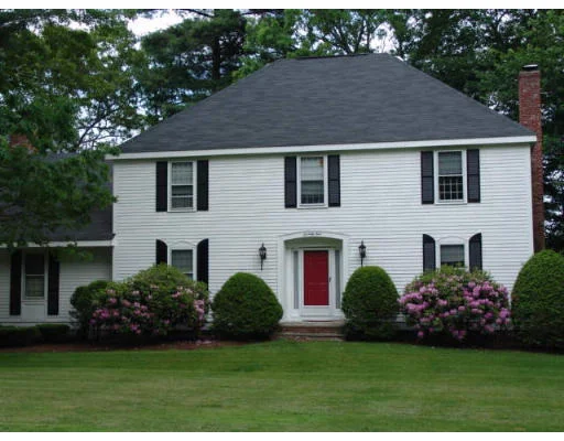 Unit for sale at 74 Shadow Oak Dr, Sudbury, MA 01776