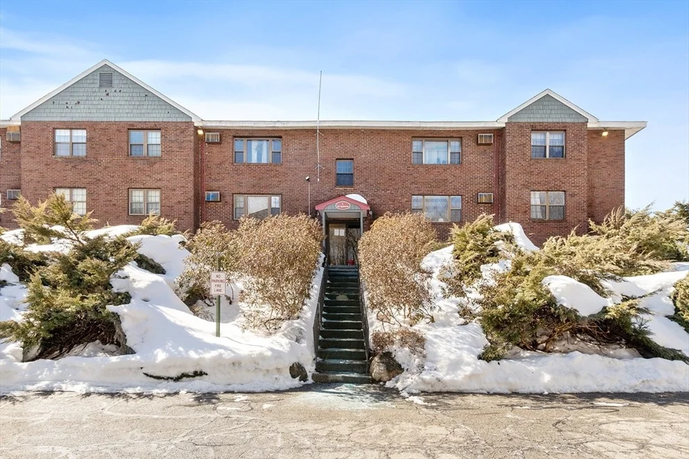 Unit for sale at 50 Spencer Rd, Boxborough, MA 01719