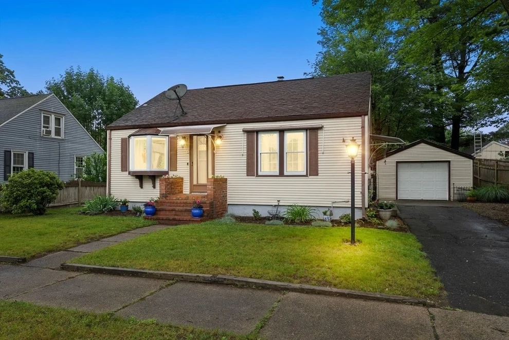 Unit for sale at 97 Connecticut Ave, Springfield, MA 01104