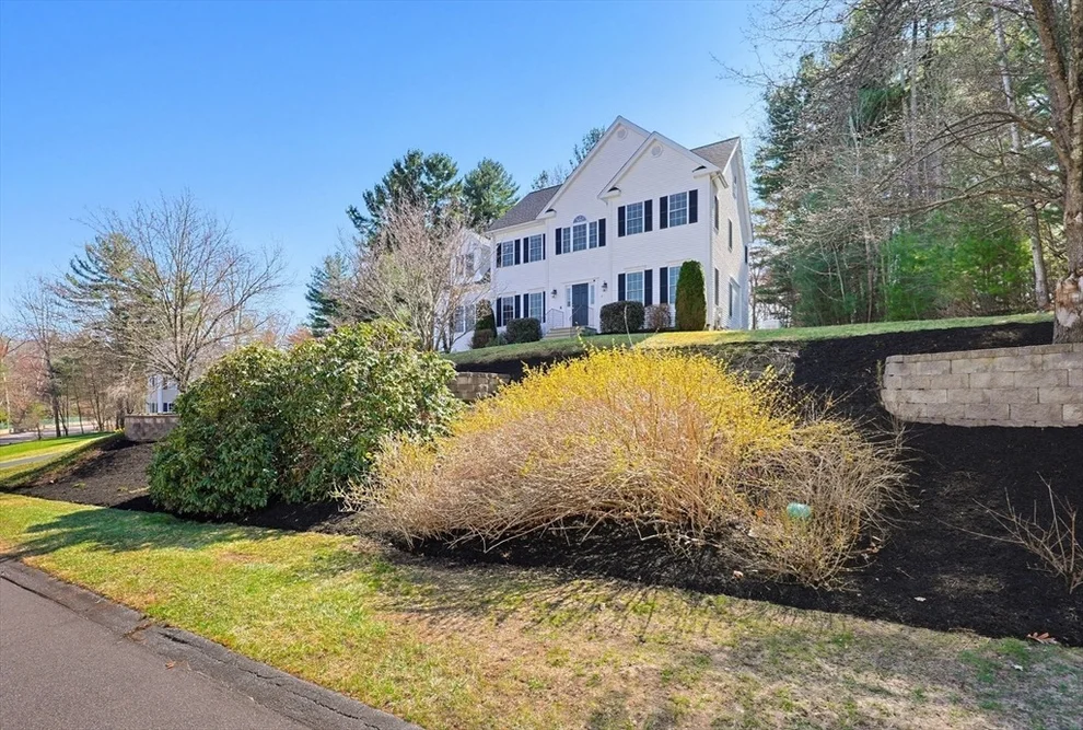 Unit for sale at 11 Broken Tree Road, Medway, MA 02053
